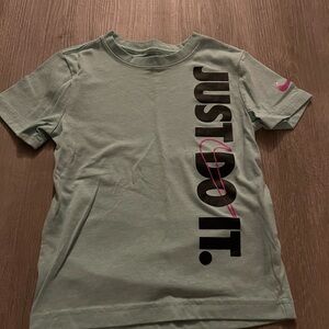 Nike Kids T-Shirt